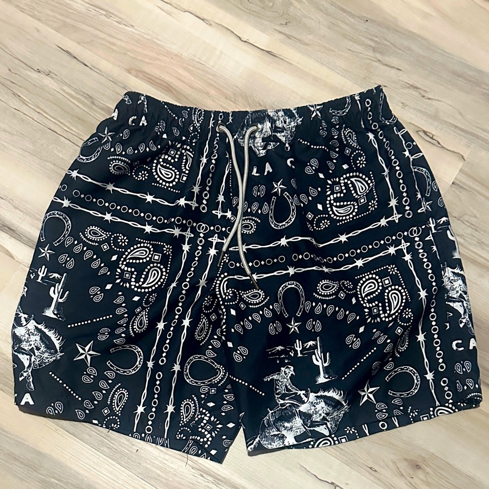 Men's Black Patterned Athletic Shorts